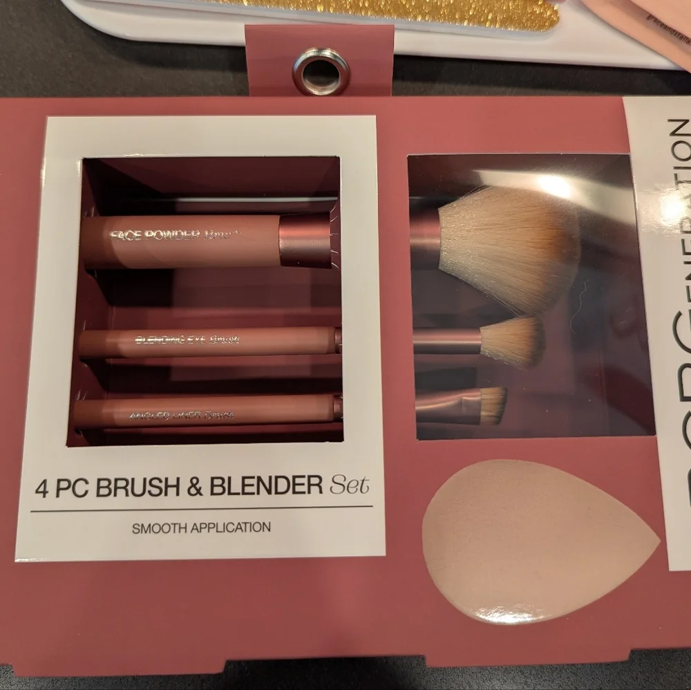 Pink Beauty and Self-Care Set - Picture 2 of 10